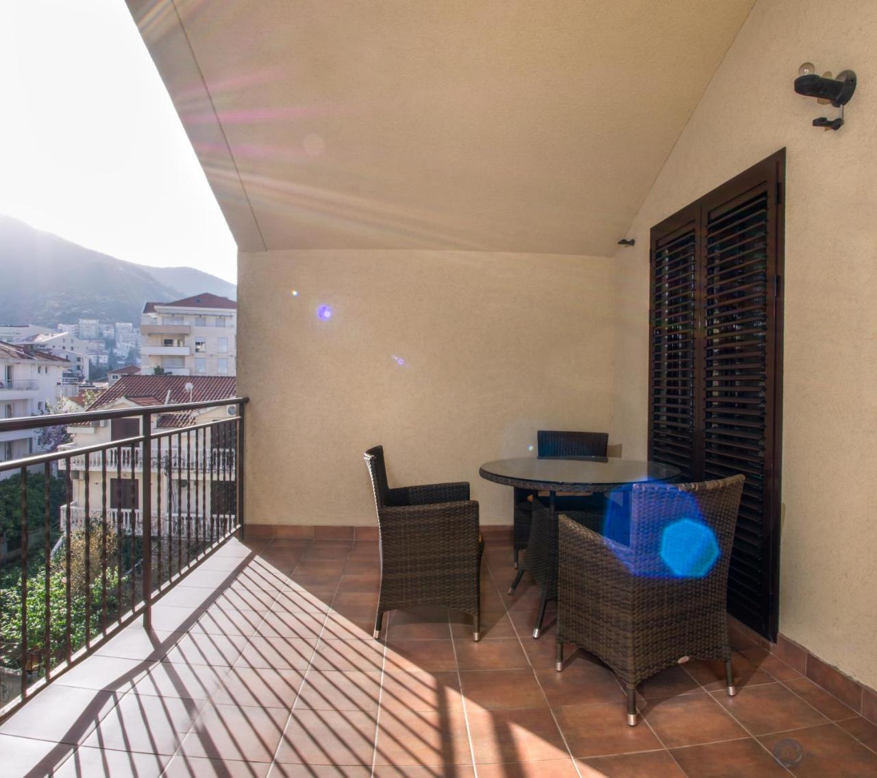 Apartments And Rooms Marija Budva Extérieur photo